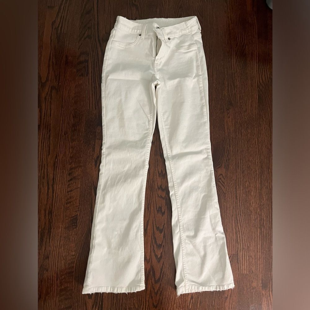 White aerie jeans